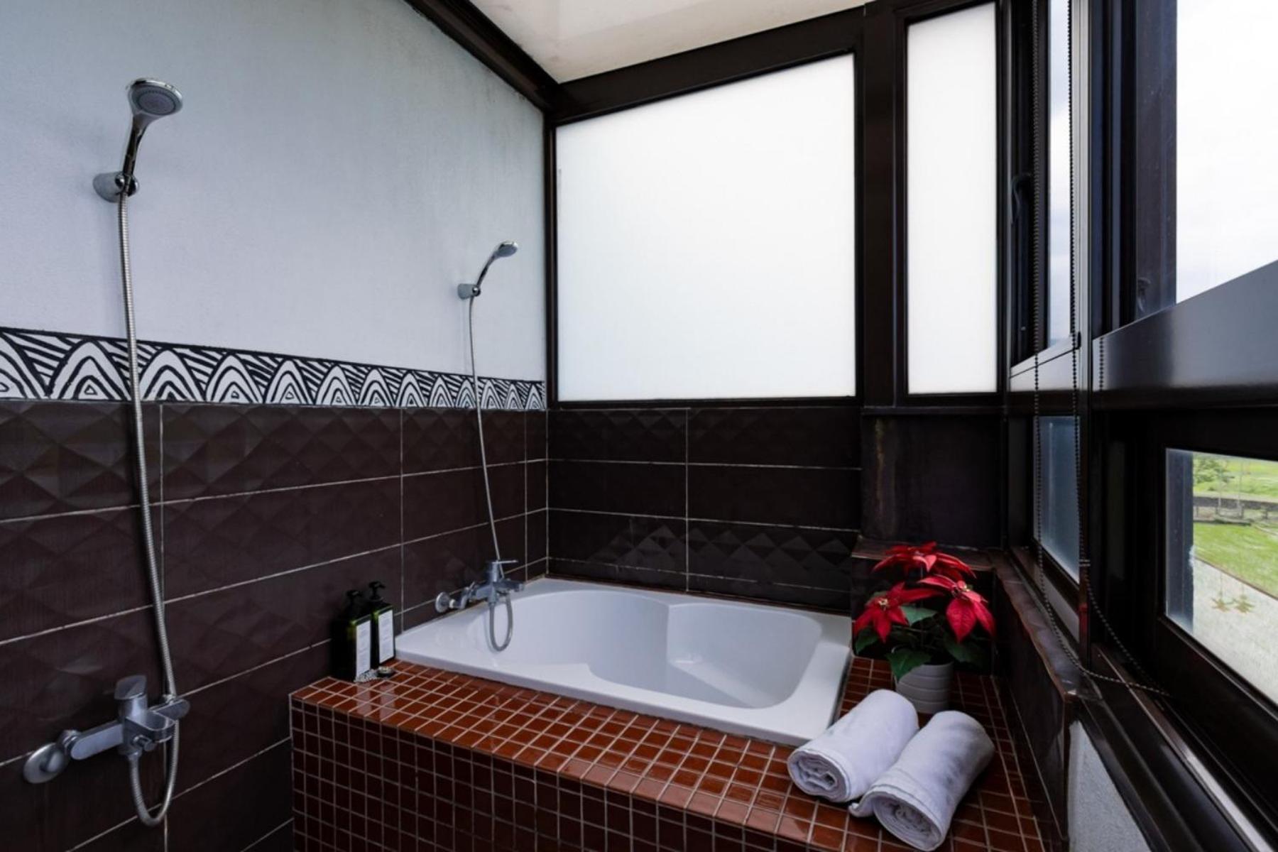 Hi Zebra Travel B&B Dongshan  Εξωτερικό φωτογραφία
